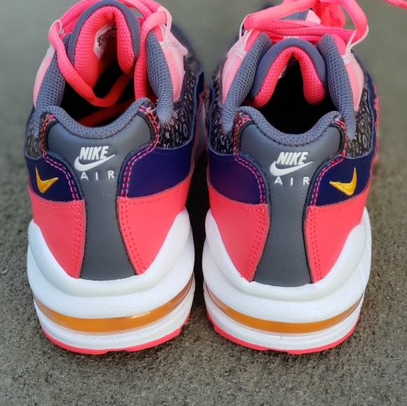 Nike Air Max 95 Premium SP Purple Pink Blue GS NEW - Picture 4 of 7